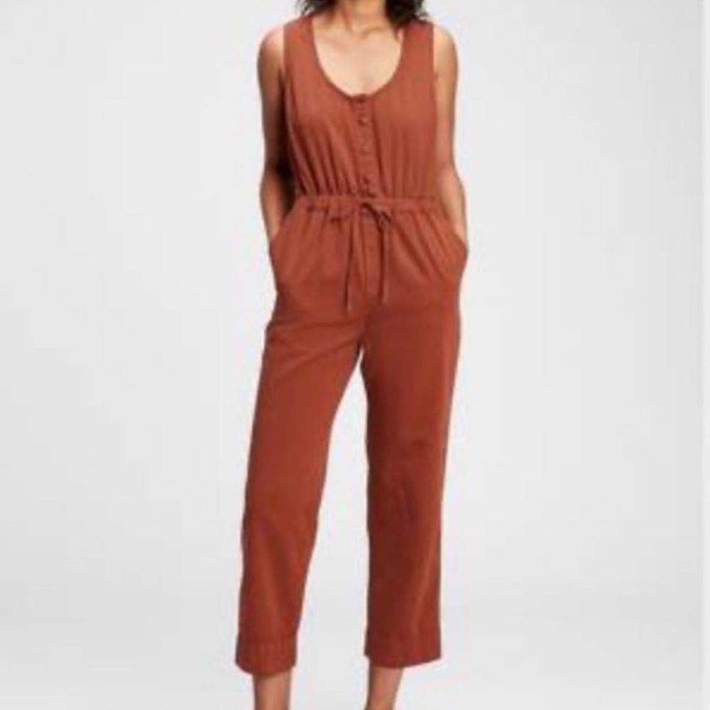 GAP Woman’s copper brown one piece jumpsuit